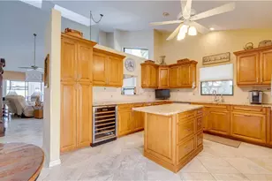 5480 Harbour Castle Dr, Fort Myers, FL 33907 - Photo 4