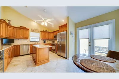 5480 Harbour Castle Dr, Fort Myers, FL 33907 - Photo 18