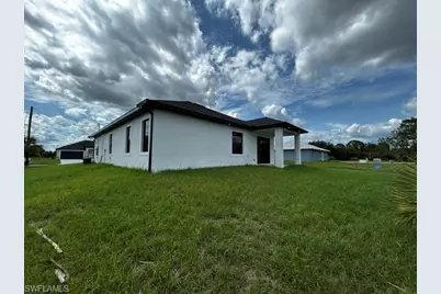 9014 Lawn Ct, Labelle, FL 33935 - Photo 40