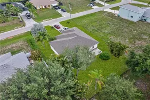2222 NE 15th Terrace, Cape Coral, FL 33909 - Photo 16