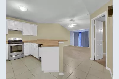 732/734 Holmes Ave, Lehigh Acres, FL 33974 - Photo 4