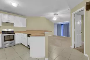 732/734 Holmes Ave, Lehigh Acres, FL 33974 - Photo 4