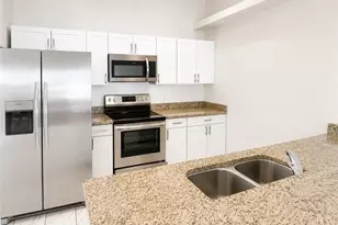 2007 Chiquita Blvd S, Cape Coral, FL 33991 - Photo 2