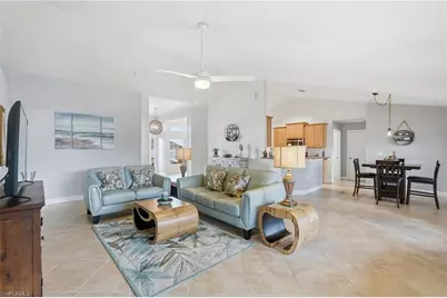 11 Medalist Ln, Rotonda West, FL 33947 - Photo 10