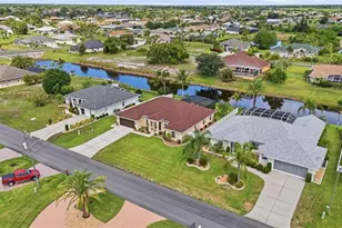 11 Medalist Ln, Rotonda West, FL 33947 - Photo 4