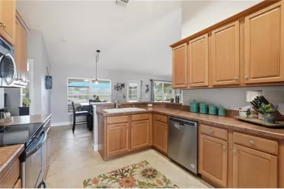 11 Medalist Ln, Rotonda West, FL 33947 - Photo 16