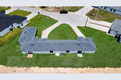 4987 Fairway Ct, Lehigh Acres, FL 33971 - Photo 20