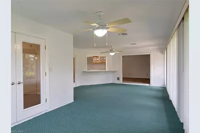 5416 Brandy Cir E, Fort Myers, FL 33919 - Photo 10