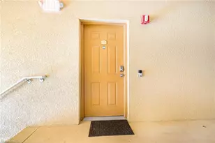 9055 Colby Dr, Fort Myers, FL 33919 - Photo 4