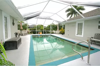 1330 SE 6th Ave, Cape Coral, FL 33990 - Photo 22