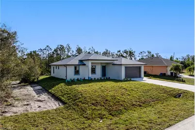 1024 Chauncey Ave, Lehigh Acres, FL 33971 - Photo 2