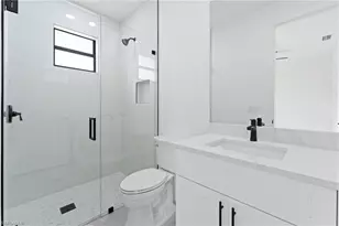910 Atherton Ave, Lehigh Acres, FL 33971 - Photo 18
