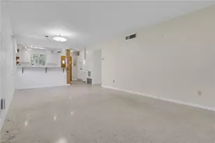 2212 E 6th St, Lehigh Acres, FL 33936 - Photo 16