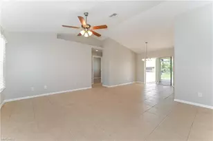 162 SE 18th St, Cape Coral, FL 33990 - Photo 4