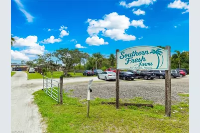 12351 Caisson Ln, Fort Myers, FL 33912 - Photo 18