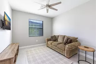 19504 Hinkley Dr, Estero, FL 33928 - Photo 10