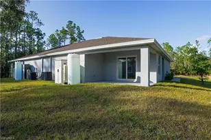 225 Rogers St, Lehigh Acres, FL 33972 - Photo 16