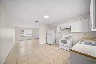 5553 Fifth Ave, Fort Myers, FL 33907 - Photo 8