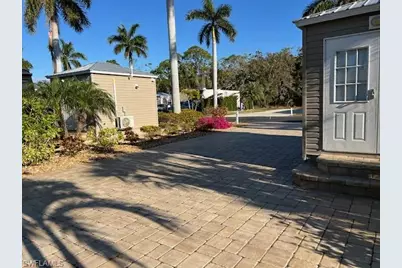 10232 Meadow Beauty Trl, Fort Myers, FL 33905 - Photo 4
