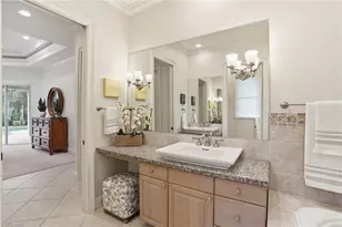 326 Cypress Way W, Naples, FL 34110 - Photo 22