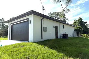 920 Binkley St E, Lehigh Acres, FL 33974 - Photo 2