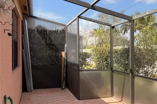 7542 Bristol Cir, Naples, FL 34120 - Photo 12