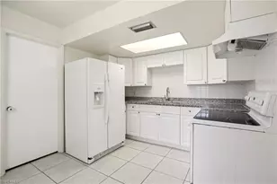 2237 Iris Way, Fort Myers, FL 33905 - Photo 12