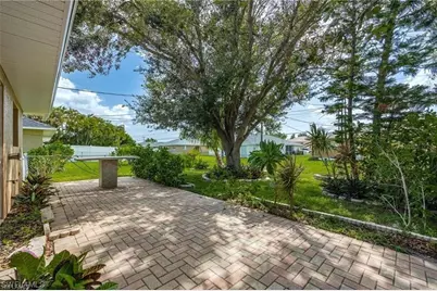 4522 SW 7th Pl, Cape Coral, FL 33914 - Photo 18