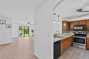336 NE 30th Terrace, Cape Coral, FL 33909 - Photo 24