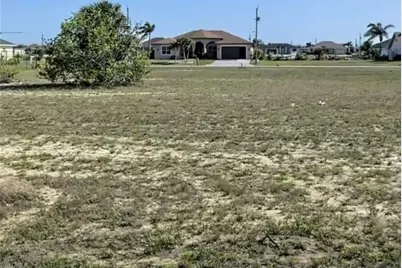 4226 NW 34th St, Cape Coral, FL 33993 - Photo 2