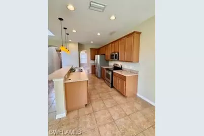 8674 Colony Trace Dr, Fort Myers, FL 33908 - Photo 8