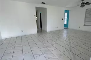10 Tangerine Ct, Lehigh Acres, FL 33936 - Photo 8