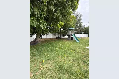 233 SW 43rd St, Cape Coral, FL 33914 - Photo 20