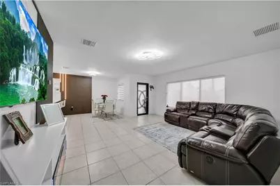 7929 NW 36 Ct, Miami, FL 33147 - Photo 14