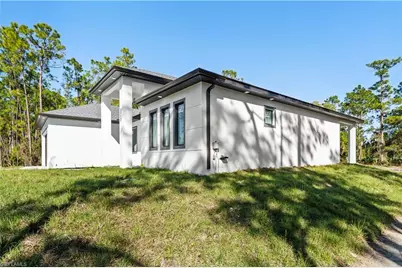 1112 Calvin Ave, Lehigh Acres, FL 33972 - Photo 12