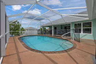 469 NE 1st Pl, Cape Coral, FL 33909 - Photo 32