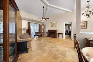 469 NE 1st Pl, Cape Coral, FL 33909 - Photo 16