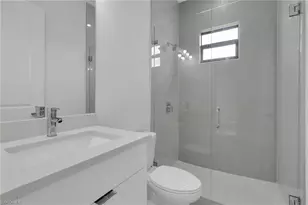 914 Chiquita Blvd N, Cape Coral, FL 33993 - Photo 16