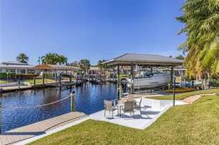 392 Snow Dr, Fort Myers, FL 33919 - Photo 20