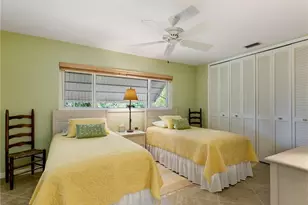 392 Snow Dr, Fort Myers, FL 33919 - Photo 36