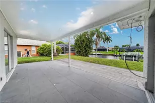 2031 SE 25th Ln, Cape Coral, FL 33904 - Photo 26