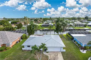 2031 SE 25th Ln, Cape Coral, FL 33904 - Photo 28