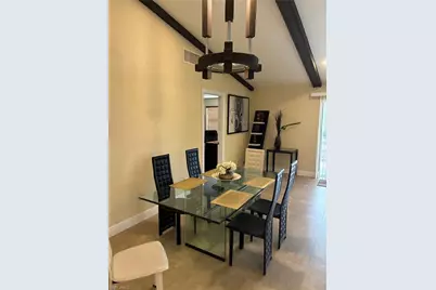 519 SE 20th Ct, Cape Coral, FL 33990 - Photo 4