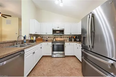 1504 Honor Ct, Lehigh Acres, FL 33971 - Photo 14