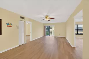12481 McGregor Blvd, Fort Myers, FL 33919 - Photo 6