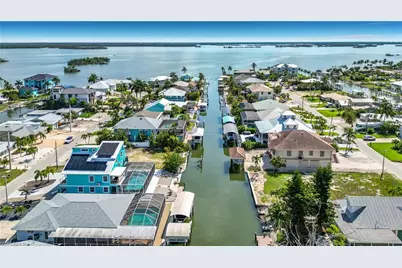 200 Curlew St, Fort Myers Beach, FL 33931 - Photo 18