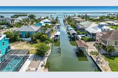 200 Curlew St, Fort Myers Beach, FL 33931 - Photo 26