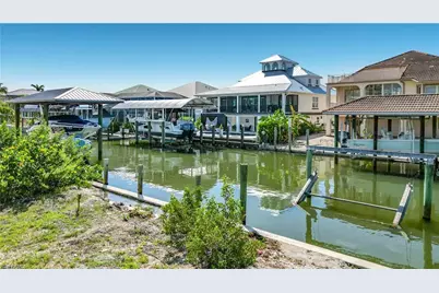 200 Curlew St, Fort Myers Beach, FL 33931 - Photo 14