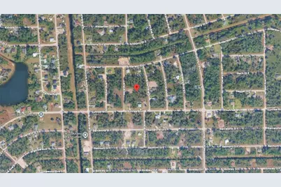 927 Alice Ct, Lehigh Acres, FL 33974 - Photo 6