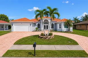 219 Gleason Pkwy, Cape Coral, FL 33914 - Photo 2